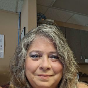 Meet your Posher, Connie